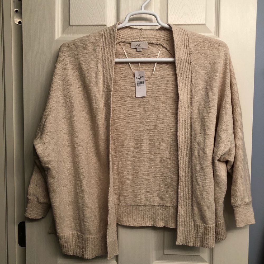 NWT cream colored sweater